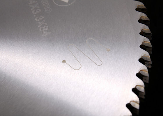 Muebles de acero del OEM SKS que hacen cortador de las hojas de sierra del diamante 400m m con extremidades del elemento seis