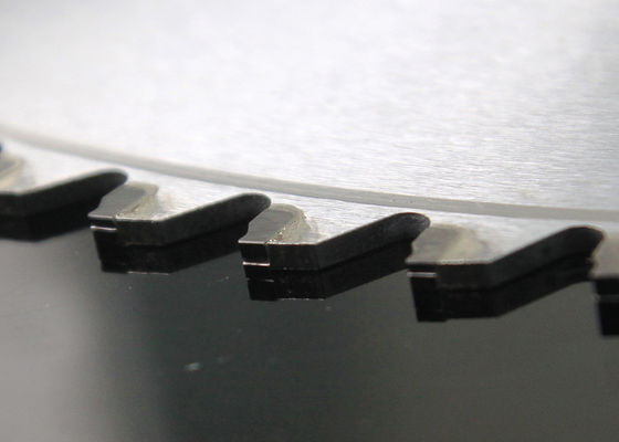 Hojas de sierra circulares frías de acero de Japón SKS para cortar los dientes del cerametal del metal 315m m