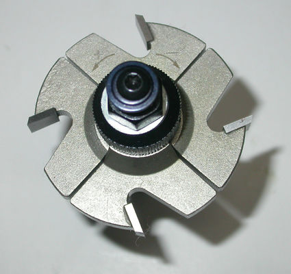 Pedazo que ranura ajustable de metales pesados del CNC con los pedazos cambiables del router del CNC de los cuchillos (ningunas cuñas necesarias)