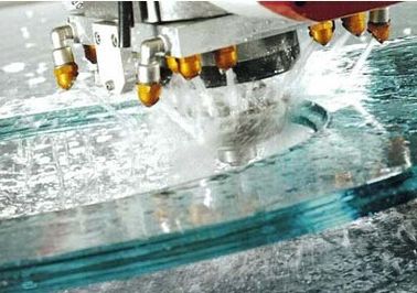 Pedazo del router del CNC
