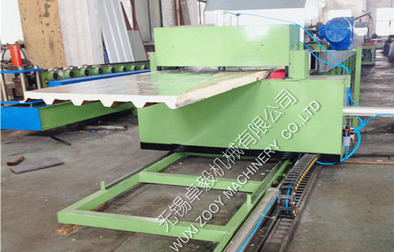 Volando vio cortar la máquina del panel de bocadillo de la PU, máquina que hacía espuma de la PU de la alta prensa