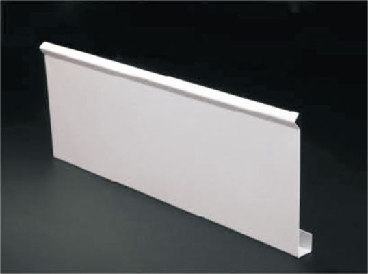 J que se encrespaba formó el techo linear flotante enchufable teja el techo suspendido de aluminio de encargo de la tira de metal